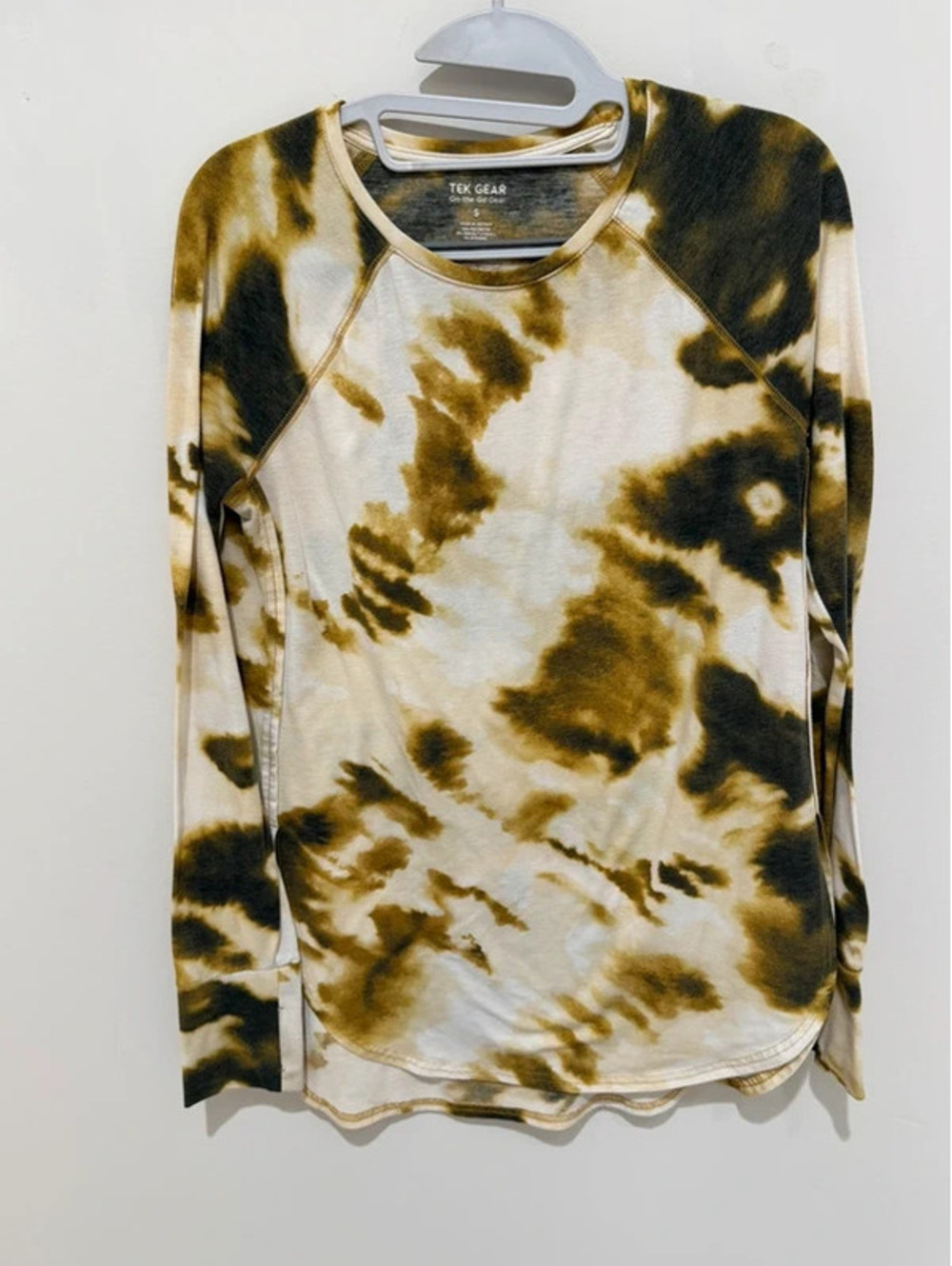Tek Gear women’s size small long sleeve  top